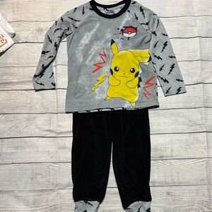 Pokemon Pikachu Pajama Set size 4/5